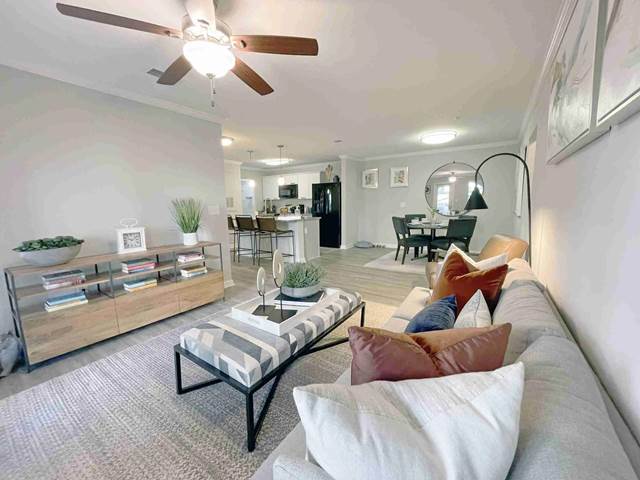 1-bedroom apartment at The Aventine Greenville Apartment Homes in Greenville, SC